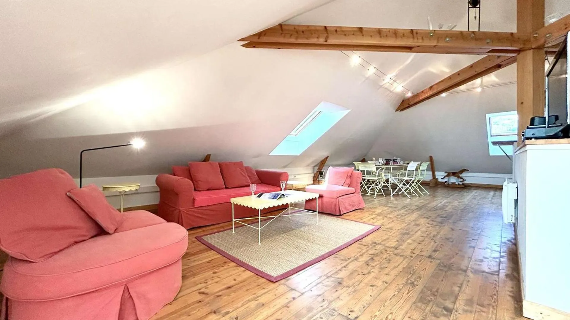 Duplex 70M² 8 Pers. A Briancon, Proche Telecabine, 2 Chambres, Coin Nuit, Parking Prive - Fr-1-330C-1 France