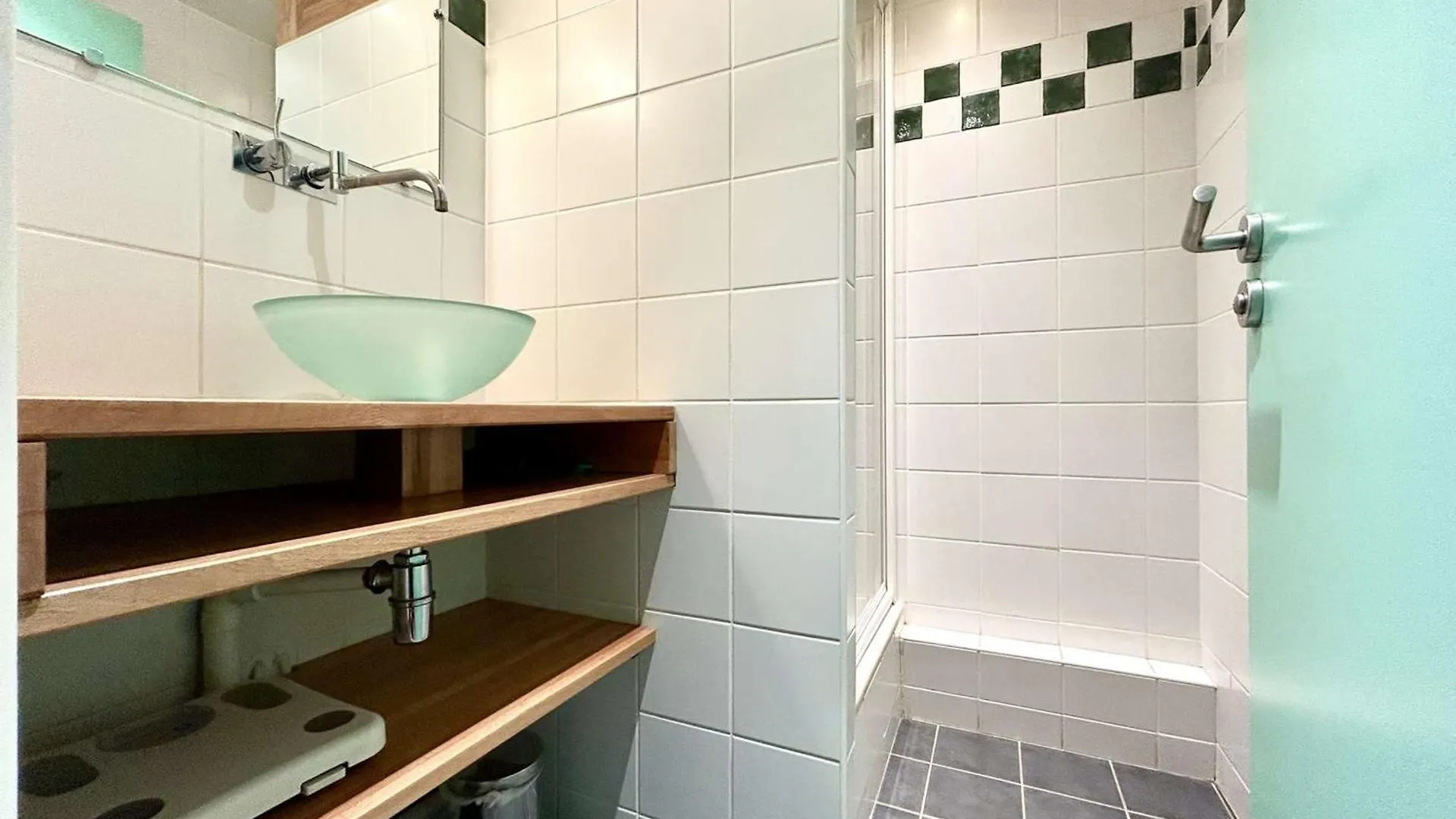 Duplex 70M² 8 Pers. A Briancon, Proche Telecabine, 2 Chambres, Coin Nuit, Parking Prive - Fr-1-330C-1 France